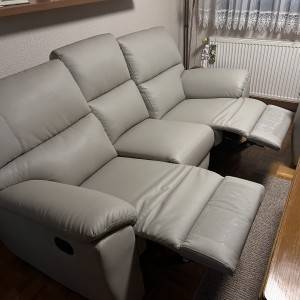 Kožna sjedeća garnitura - trosjed (relax) i dvosjed