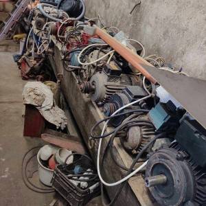 Elektromotori , produzni kablovi, ventilatori ,usisivaci