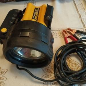 Brodski reflektor na 12 V