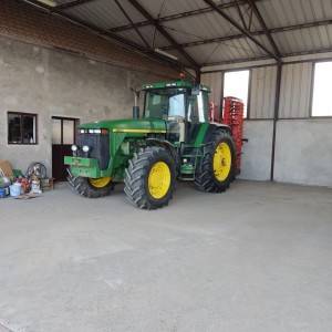 Traktor John Deere 8200