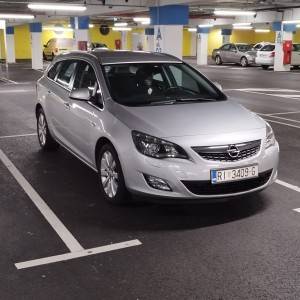 Opel Astra 1.7 cdti karavan