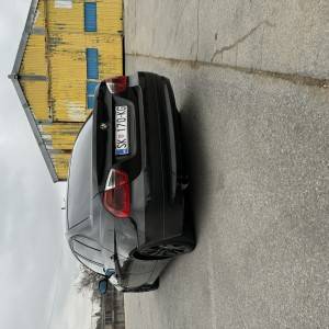 BMW E90 320D