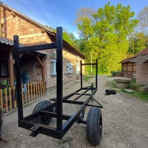 Prikolica za drva lafet kare ceza