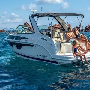 BAYLINER CIERA 8 NOVO PLOVILO SA KABINOM MOTOR MERCRUISER 250MPI