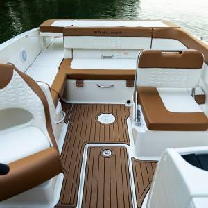 BAYLINER VR6E NOVO PLOVILO-GLISER BOWRIDER BEZ KABINE, 2024 GOD., FINALNA RASPRODAJA SA LAGERA