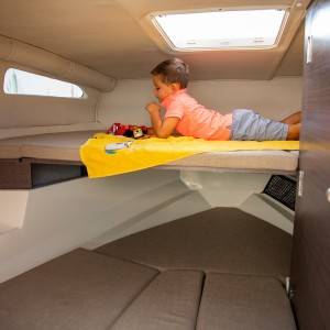 BAYLINER VR6OCU CUDDY OUTBOARD NOVI KLISER SA KABINOM BEZ MOTORA