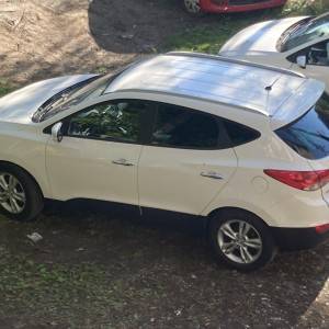 Hyundai ix35 1.7 dizel puno opreme REGAN do 8mj 2025