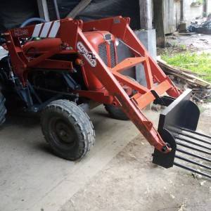 Prednji utovarivač za imt 558
