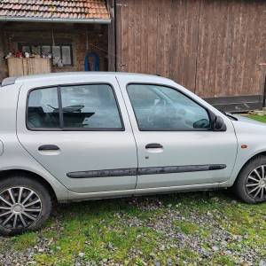 Renault clio