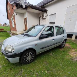 Renault clio