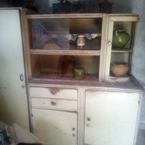 Vitrina s ormarom
