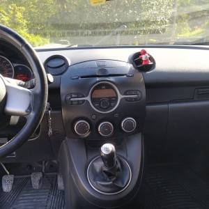 Prodajem Mazdu 2 sport 1.6 CD motor