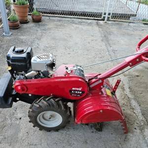 Kopačica MTD T450