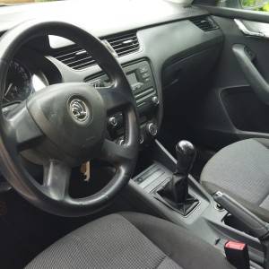 ŠKODA OCTAVIA 1,6 TDI 2014. 174.740 KM
