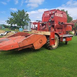 Kombajn Fahr M66