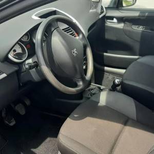 Peugeot 207 1.4 2010 g reg 11 mj klima