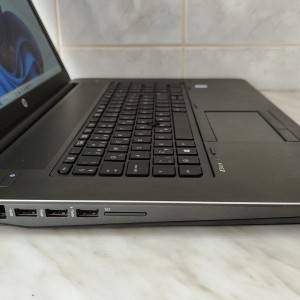 ️HP ZBook 17 G3, i7-6820HQ, 32GB, 512GB+750GB, 17.3" FHD, 2 grafičke kartice️