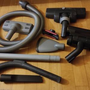 Usisavač Elektrolux 2000W Turbo ispravan