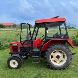 Prodajem Traktor Zetor 4320