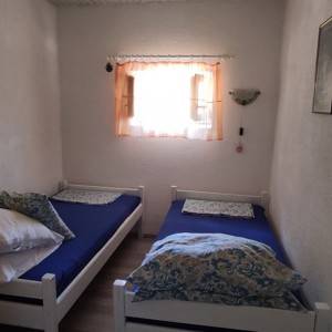 Crikvenica, apartman za 4 osobe (45 €)