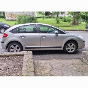 Prodaje se vozilo,CITROEN C4 1.4 Benzinac