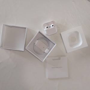 Airpods Gen 3