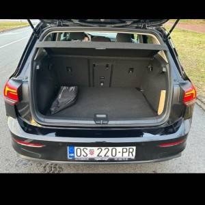 VW GOLF 8 2,0 TDI