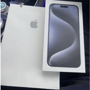 iPhone 15 Pro Max 256 GB Natural Titanium