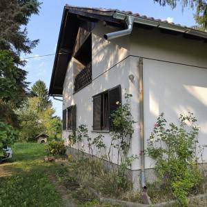 Obiteljska kuća Drnek