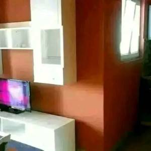 IZDAJEM APARTMAN OD 54 M2 SA ODVOJENOM SPAVACOM SOBOM ,