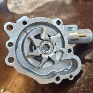 Pumpa vode Yanmar 129900-42003