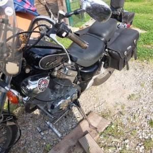 YAMAHA VIRAGO 535