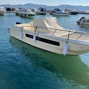 Invictus Capoforte CX 240