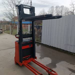LINDE D06