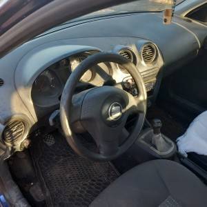Prodajem auto Seata
