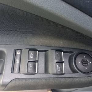 Prodajem Ford C max 1.6 TDCi Titanium, nije uvoz, 180 180 km, 12/2014.