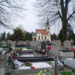 GROB / UKOPNO MJESTO / GROBNICA NA GRADSKOM GROBLJU U VELIKOJ GORICI