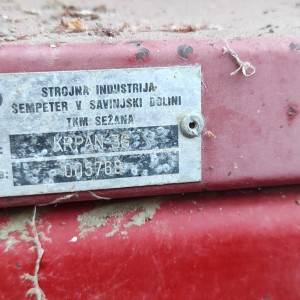 Prikolica za gnoj sip Krpan 35