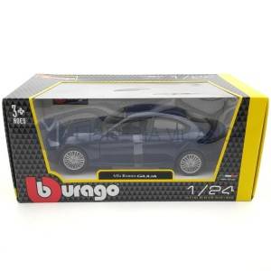 Metalni model automobil maketa Alfa Romeo Giulia - 1/24 Bburago 1:24