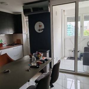 Zagreb, Sigečica, 66.00 m2, Tri spavaće sobe, namješten i opremljen. (prodaja)