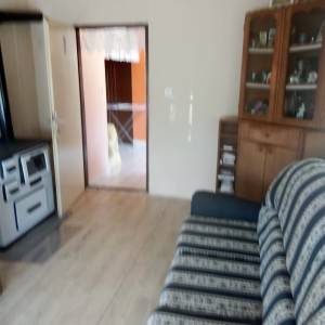 Kuća s gospodarskim objektima i okućnicom, ukupne površine 5750m2