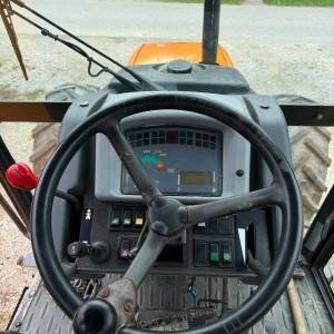 Traktor Renault Cergos 350