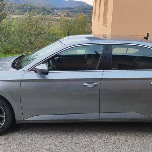 Škoda Superb 2,0 TDI u izvrsnom stanju i redovno servisirana