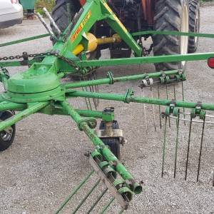 Sakupljač sijena STOLL R 320