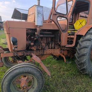 Prodajem dva T40