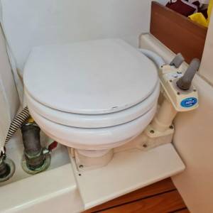 2006 JEANNEAU MERRY FISHER 655