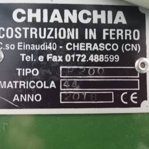 CHIANCHIA - STROJ ZA RAZBIJANJE I ČIŠĆENJE LJEŠNJAKA P200, MEH. ODVAJANJE LJUSKE