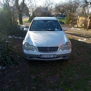 Prodajem Mercedes Benz c200 classic