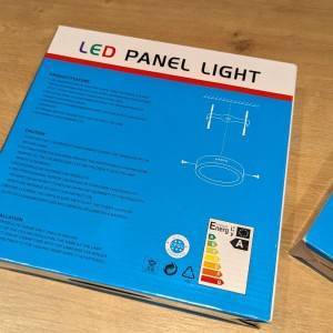 Nadgradni kvadratni LED paneli 25W 3000K (novo) - 3 komada