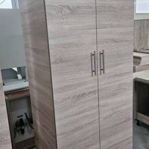 Garderobni ormar